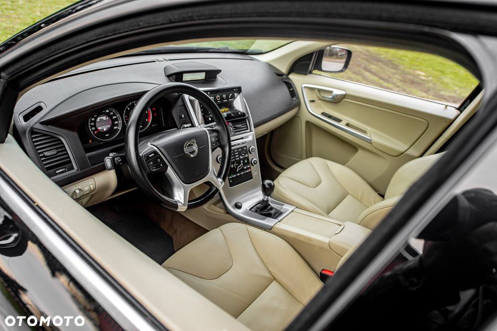 Volvo XC 60 - 18