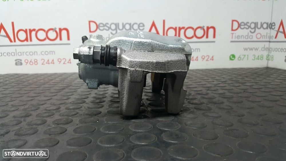 PINÇA DE TRAVÃO FRENTE ESQUERDA RENAULT MEGANE IV BERLINA 5P GT-LINE - 4