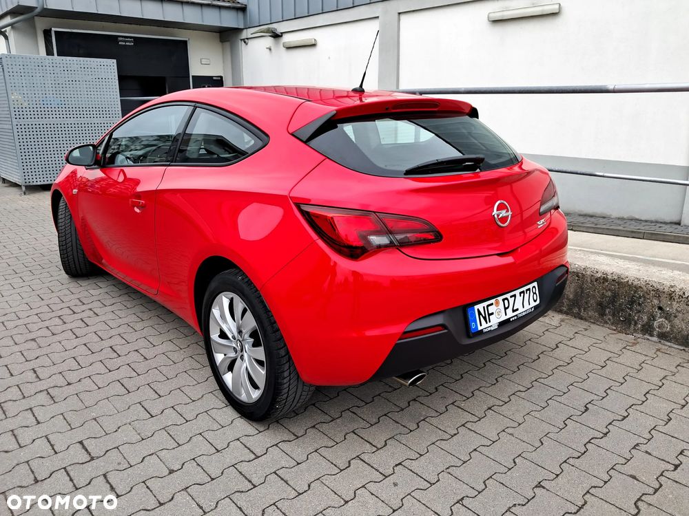 Opel Astra 1.4 Turbo - 16
