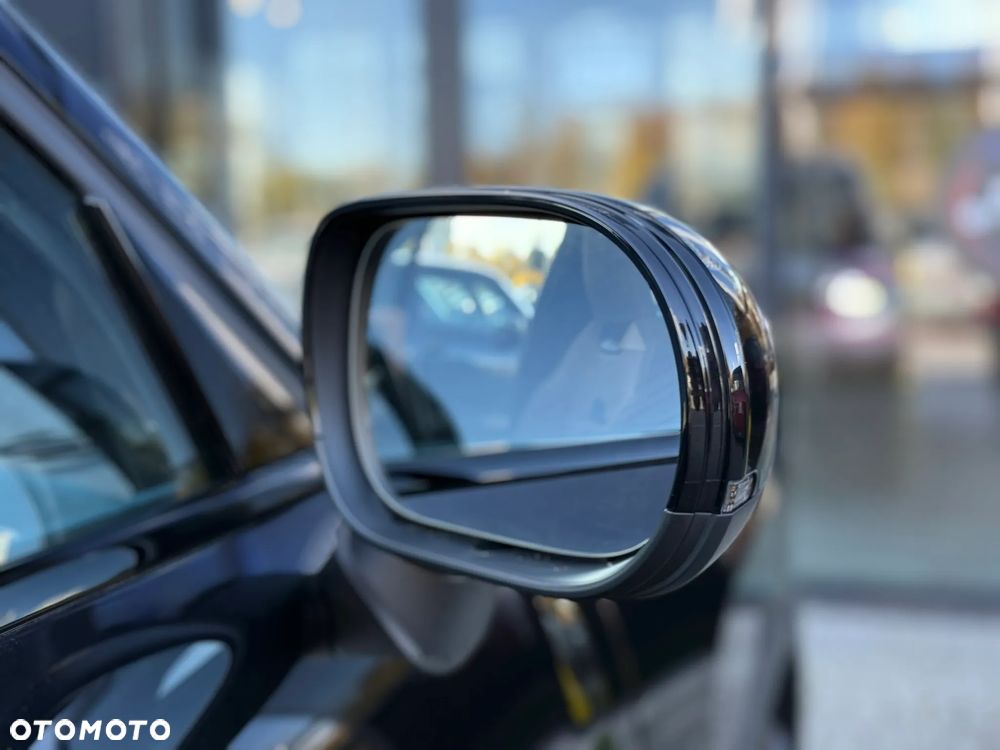 MINI Countryman E 66.5kWh Linia Favoured - 19