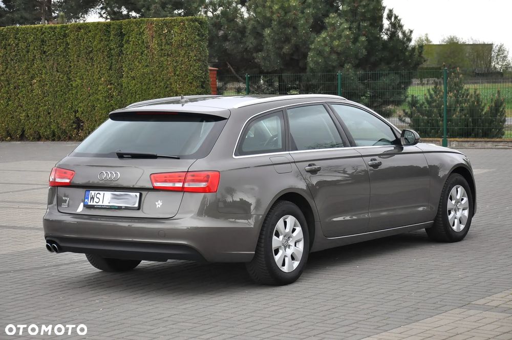 Audi A6 Avant - 14