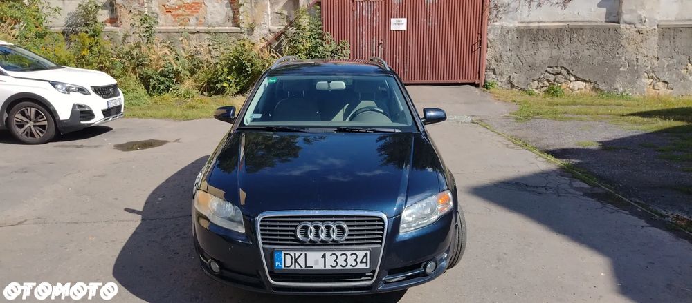 Audi A4 Avant - 10