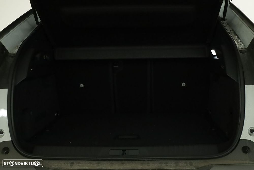 Peugeot 3008 1.2 Hybrid Allure e-DCS6 - 21