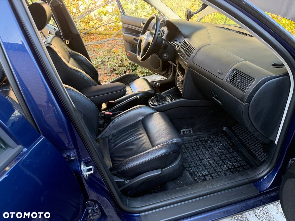 Volkswagen Golf 1.9 TDI 4Mot Comfortline - 9