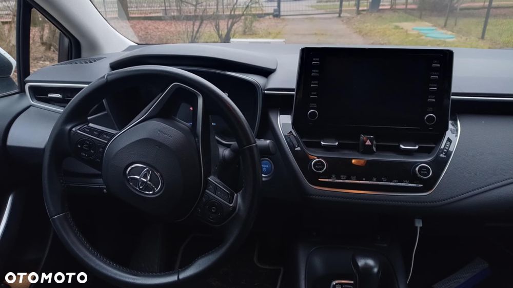 Toyota Corolla 1.8 Hybrid Comfort - 4