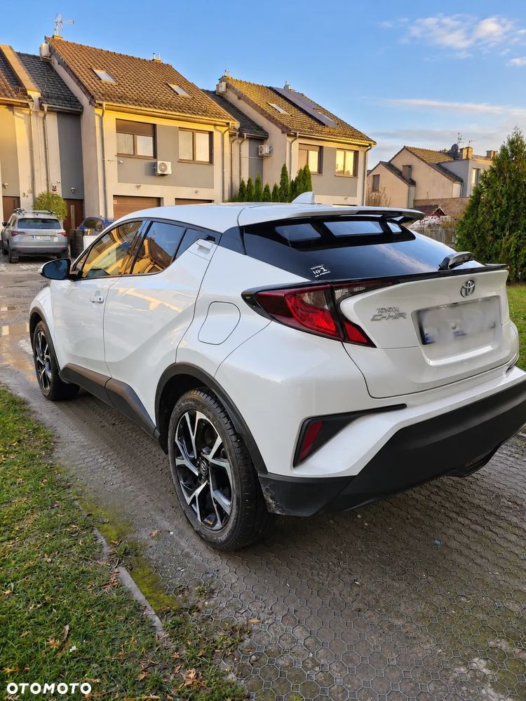 Toyota C-HR - 7