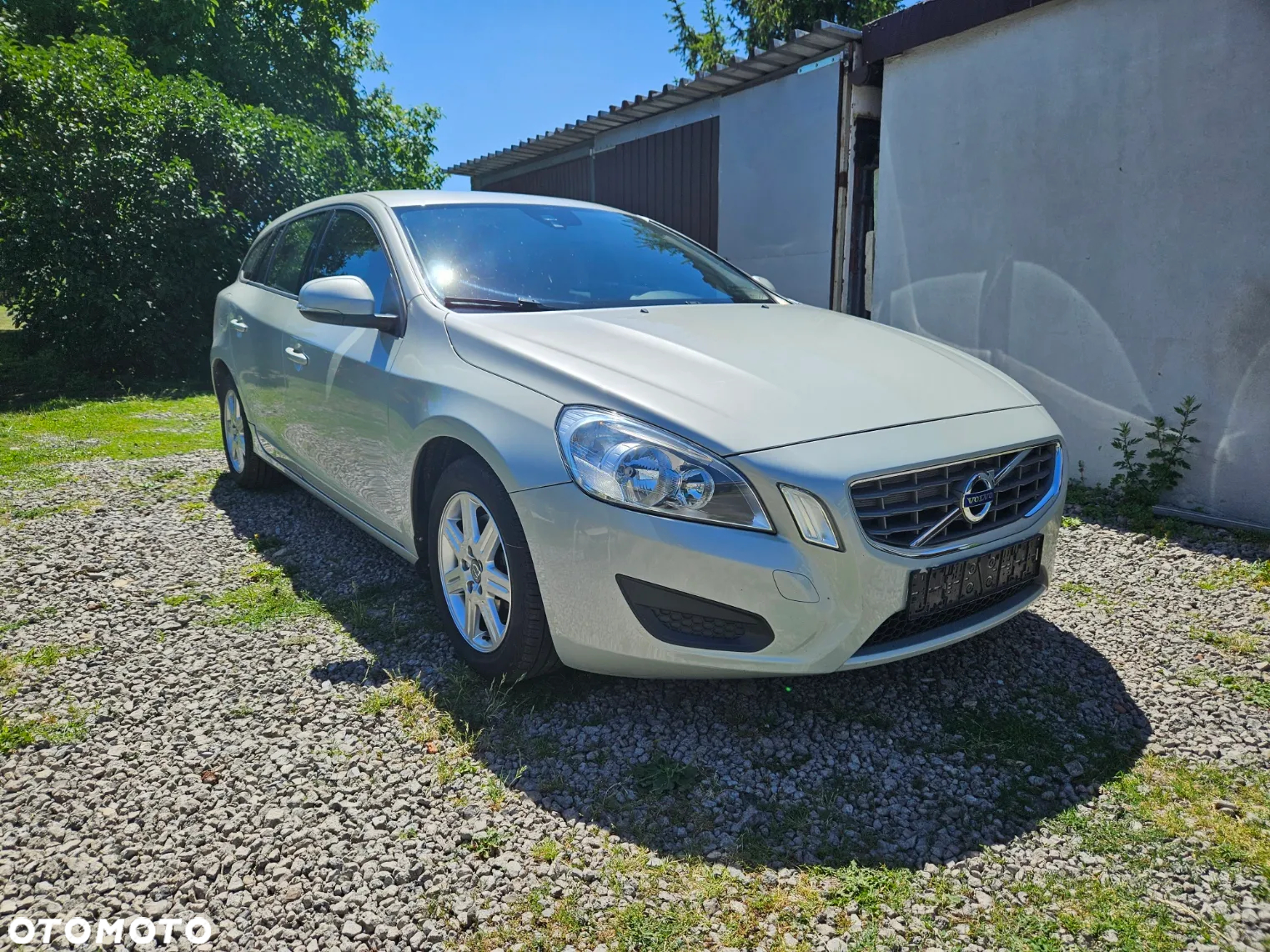 Volvo V60 D2 Momentum - 4