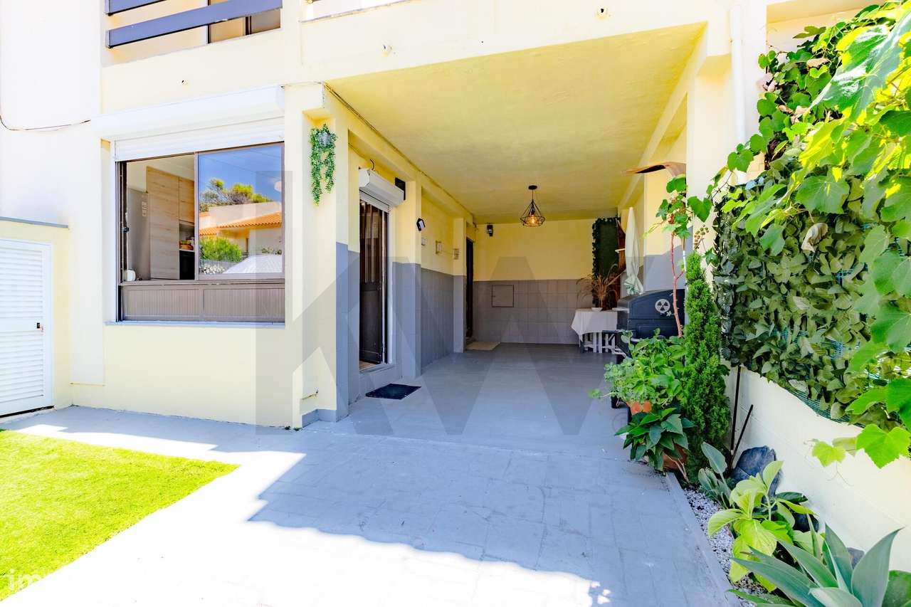 Moradia em Cascais - Aldeia Juso, Bairro Chesol T3+1 com zona de jardi - Grande imagem: 3/47