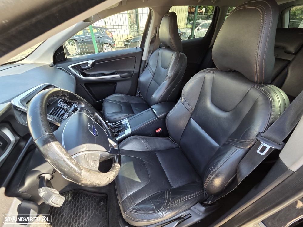Volvo XC 60 2.0 D4 Momentum Plus Geartronic - 9