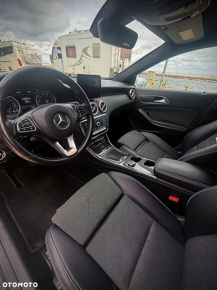 Mercedes-Benz Klasa A 180 (BlueEFFICIENCY) 7G-DCT Style - 11