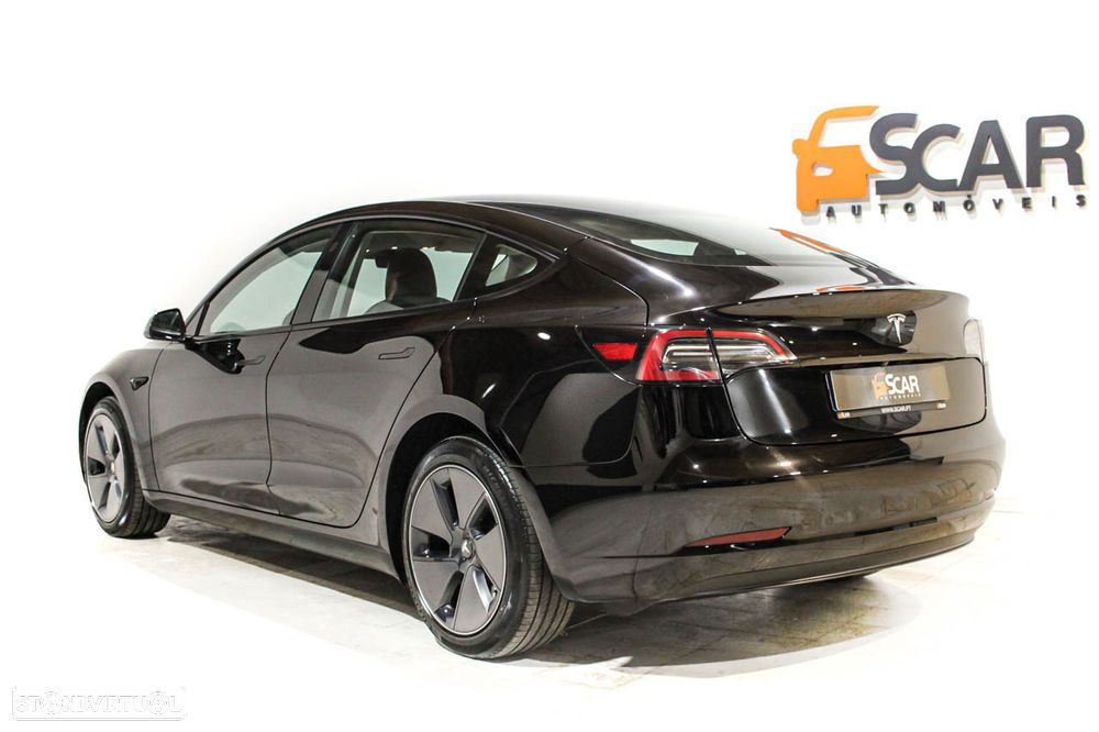 Tesla Model 3 Long Range Tração Traseira - 3