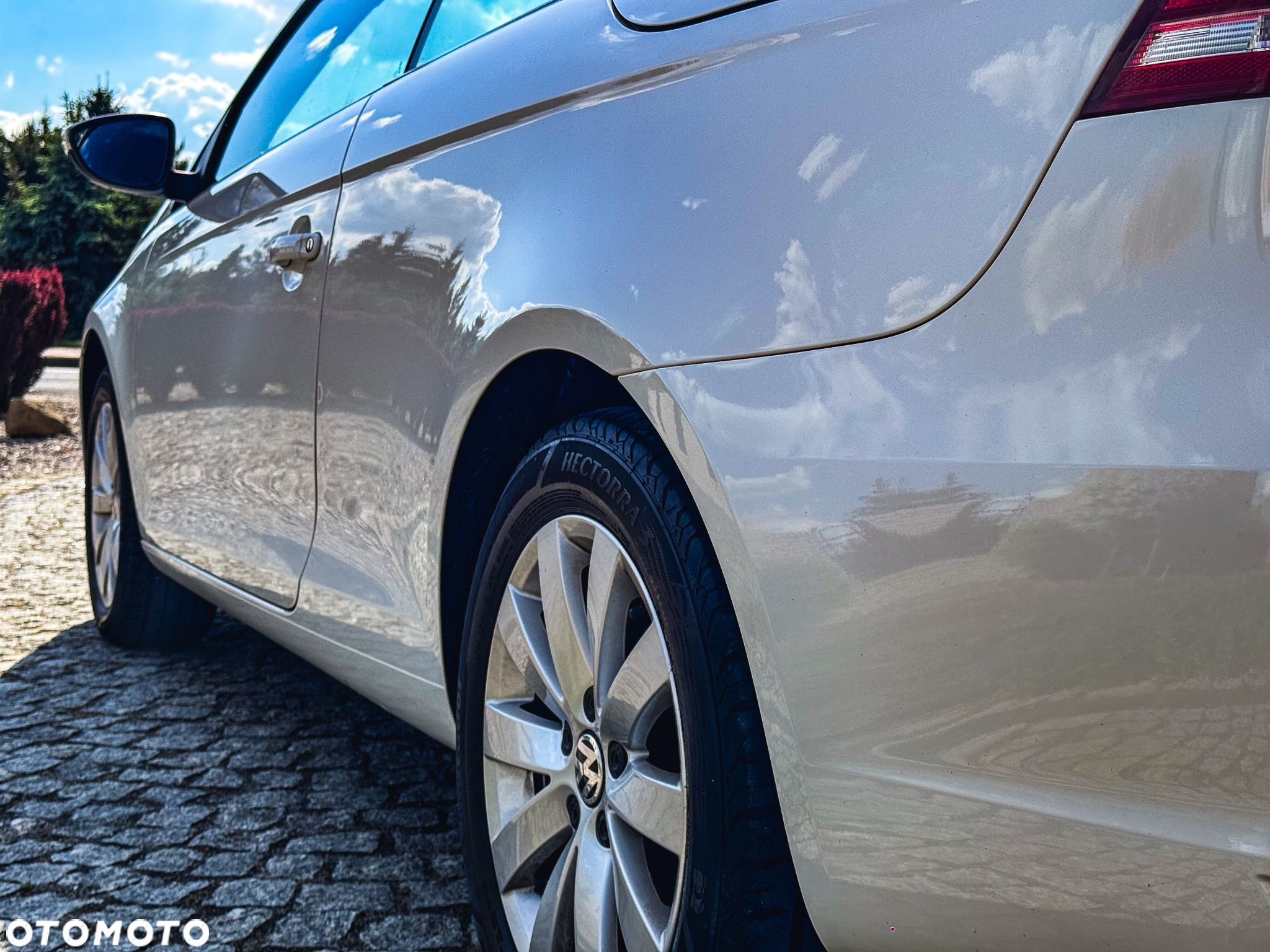 Volkswagen Eos 1.4 TSI BlueMotion Technology - 32