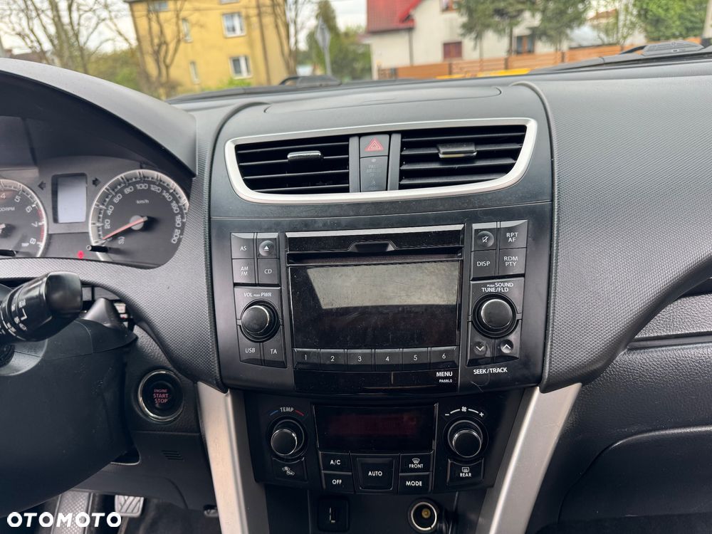 Suzuki Swift 1.2 X-ITE - 27
