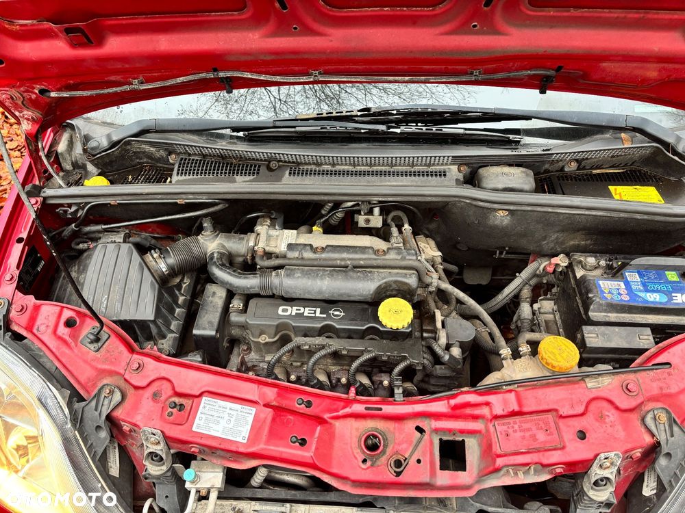 Opel Meriva 1.6 (Essentia) - 13