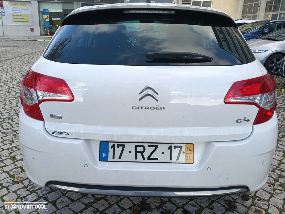 Citroën C4 1.6 HDi Seduction - 8