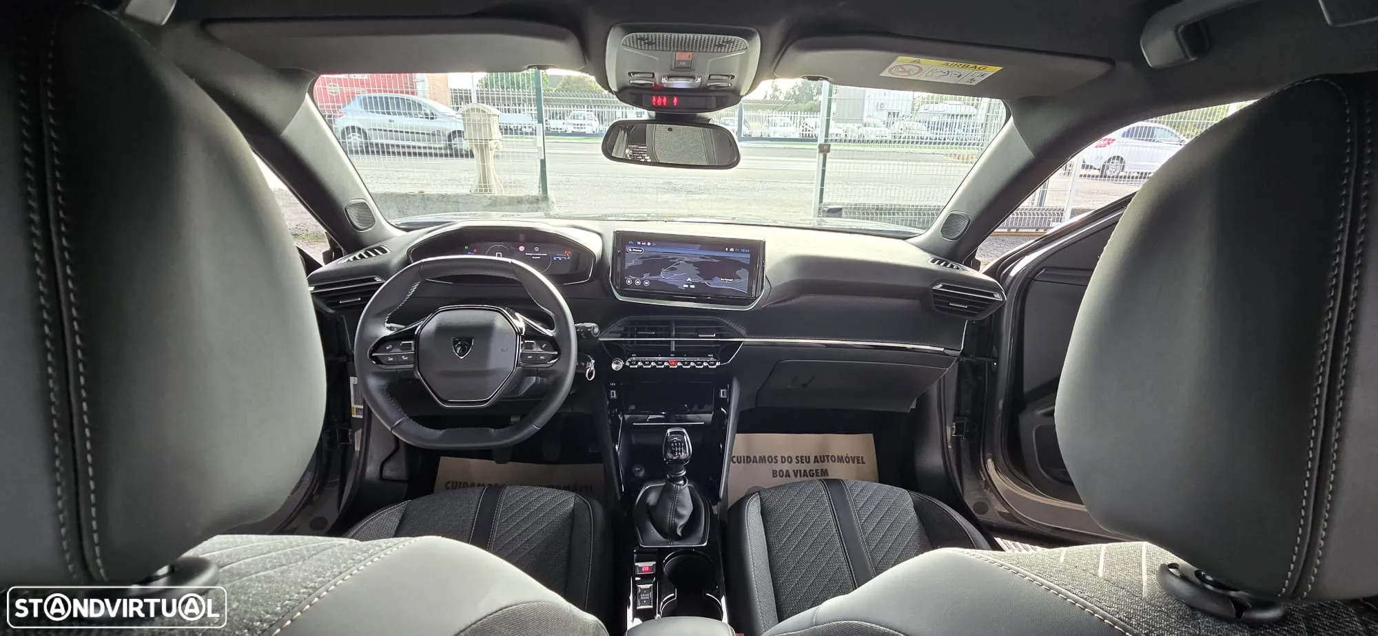 Peugeot 2008 PureTech 100 Allure - 24