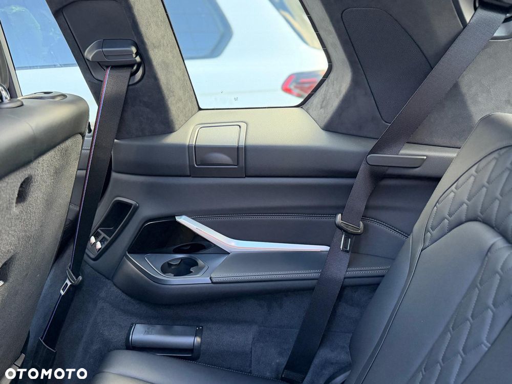 BMW X7 xDrive40d mHEV M Sport sport - 31