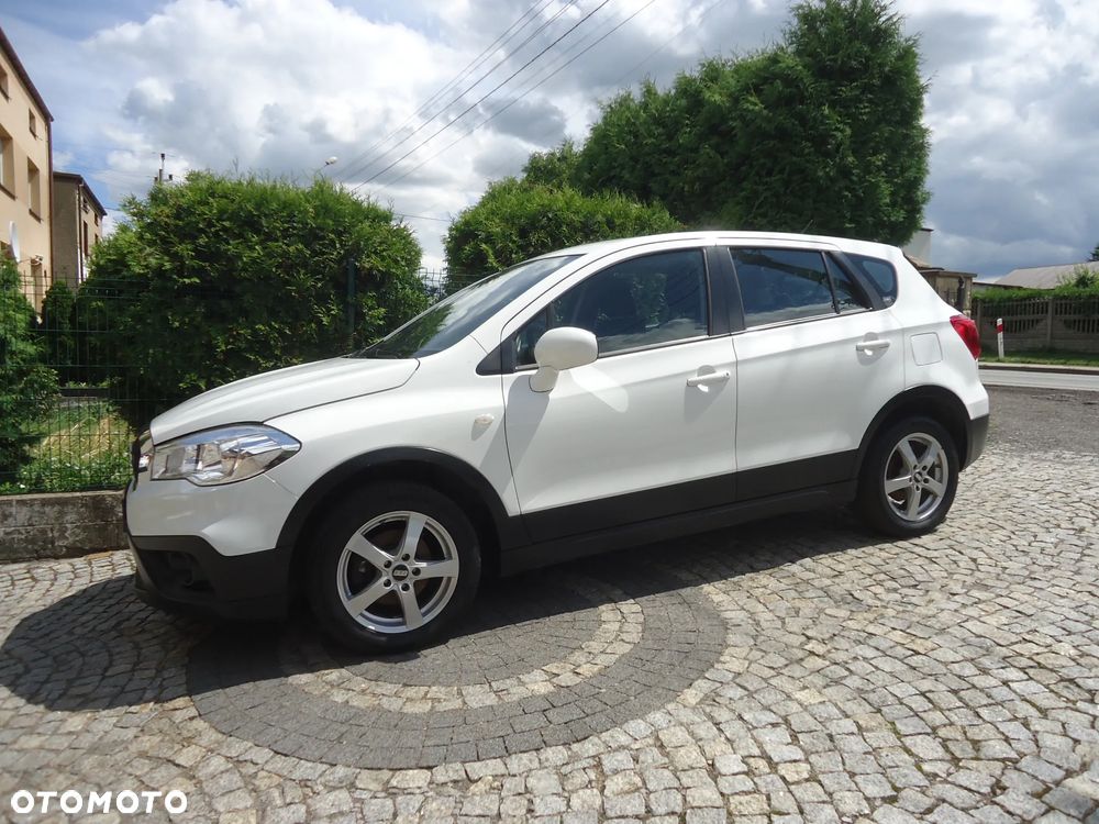 Suzuki SX4 S-Cross 1.0 T Comfort - 4