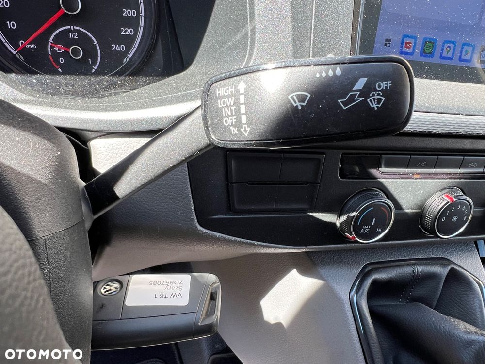 Volkswagen Transporter T6.1 - 33