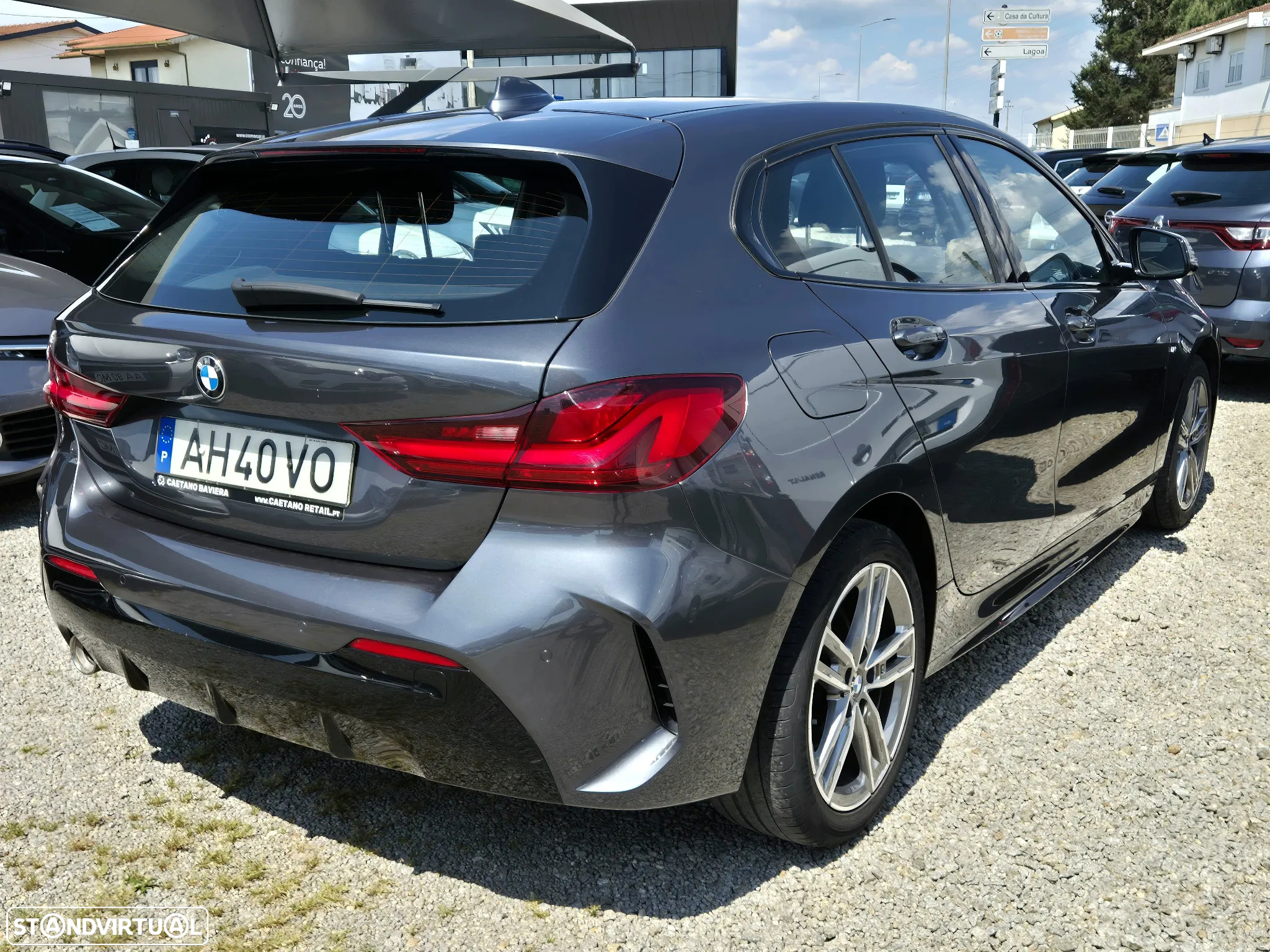 BMW 116 d Pack Desportivo M - 4