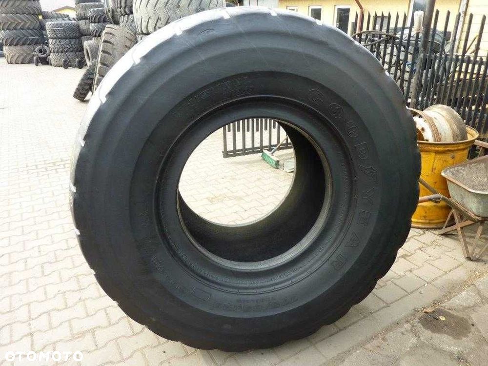 Opona używana przemysłowa 775/65R29 GOODYEAR GP40 1000zł W794 - 2