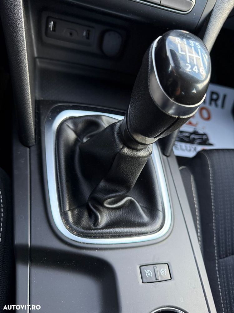 Renault Megane ENERGY dCi 110 Start & Stopp LIMITED - 12