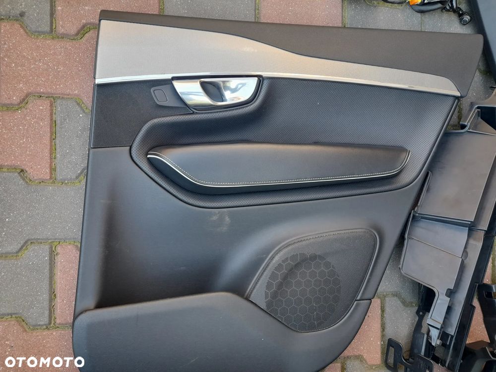 FOTELE KANAPY TYŁ ,BOCZKI DRZWI VOLVO XC90 II R-DESIGN 2017R UK - 26
