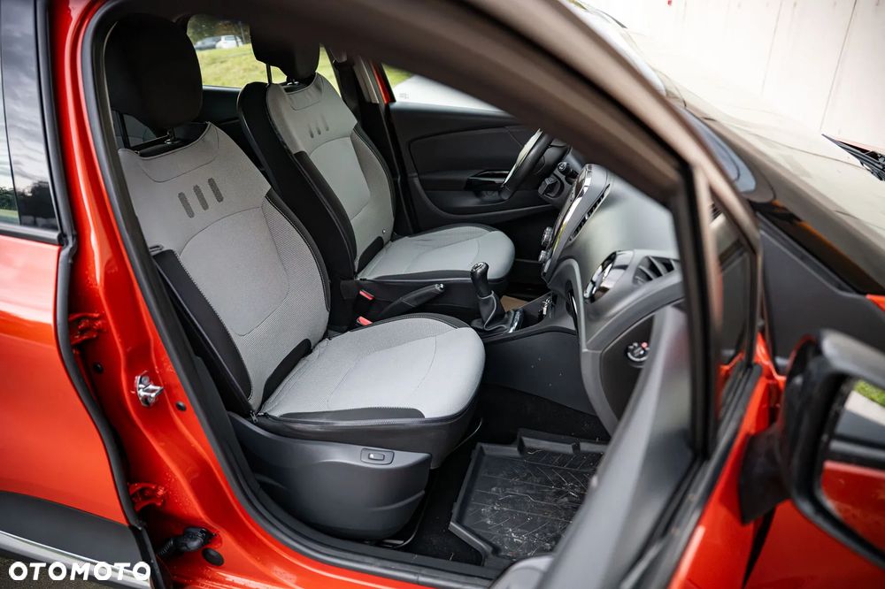 Renault Captur - 25