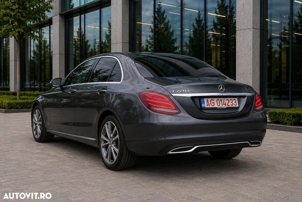 Mercedes-Benz C - 5
