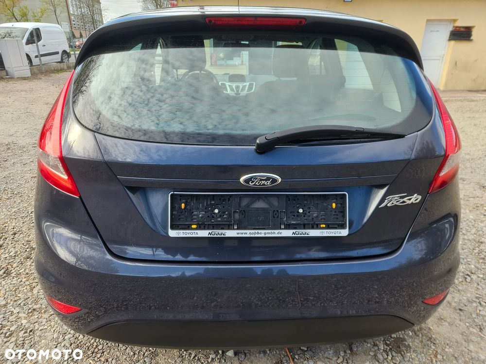 Ford Fiesta 1.25 Celebration - 22