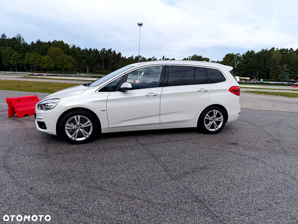 BMW Seria 2 - 10