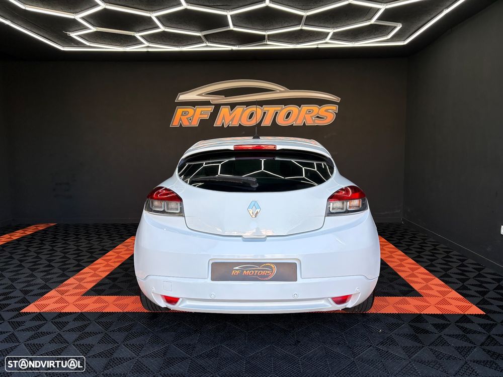 Renault Mégane Coupe 1.5 dCi Dynamique - 6