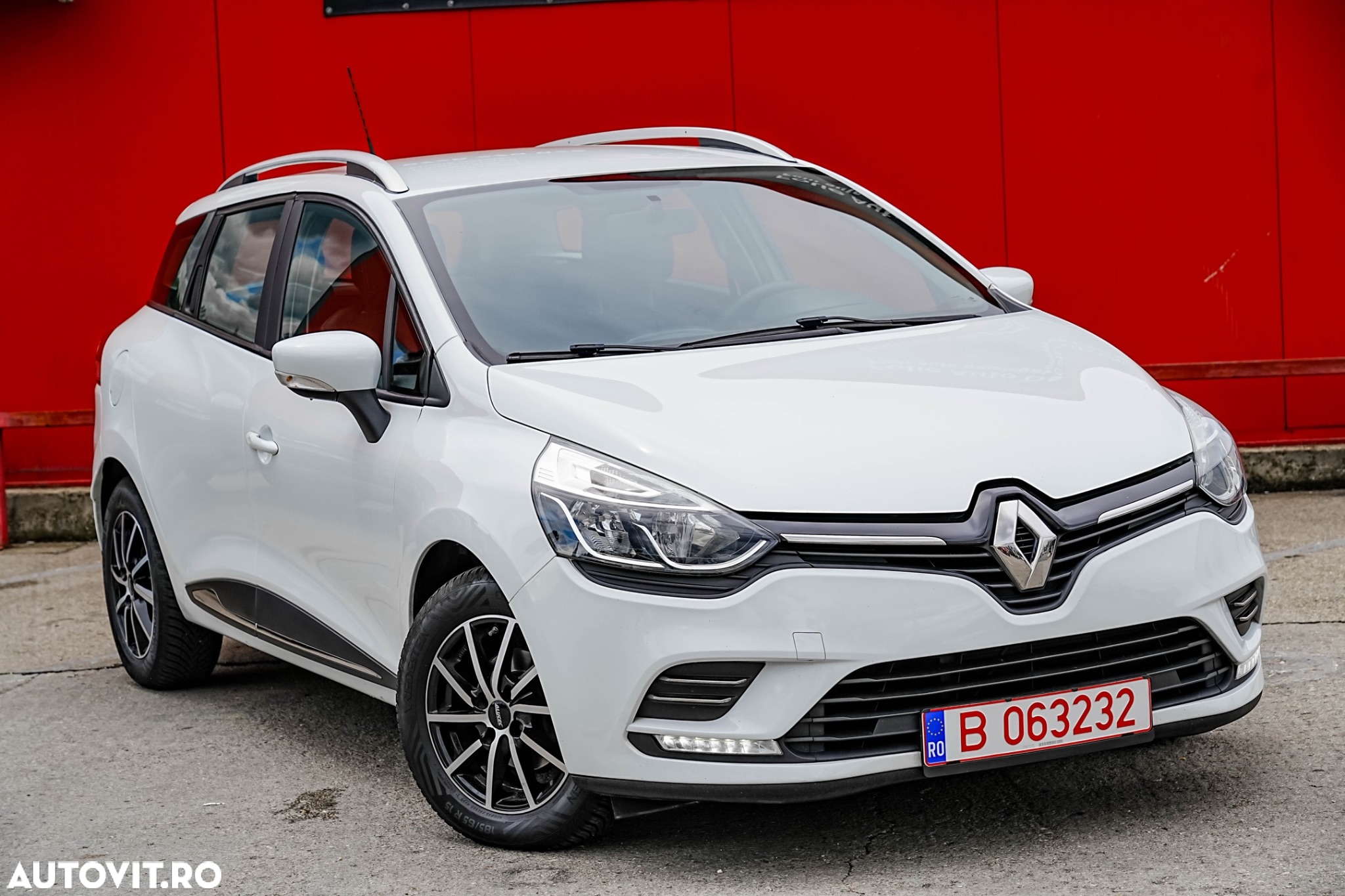 Renault Clio (Energy) dCi 90 Start & Stop LIMITED - 16