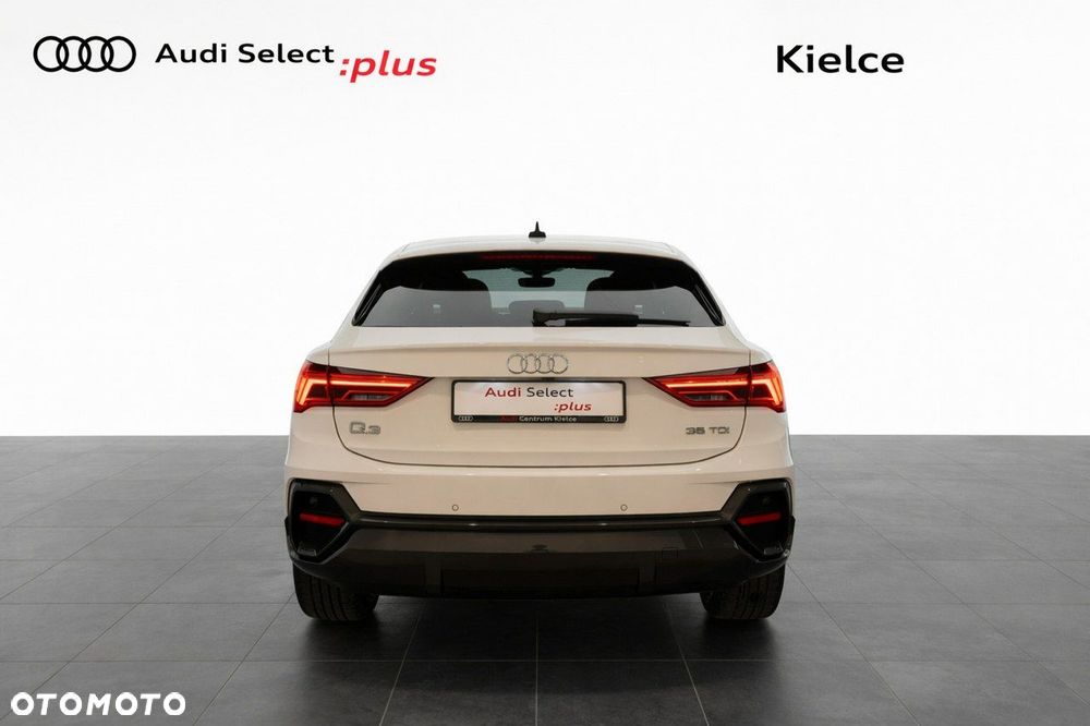 Audi Q3 Sportback - 7