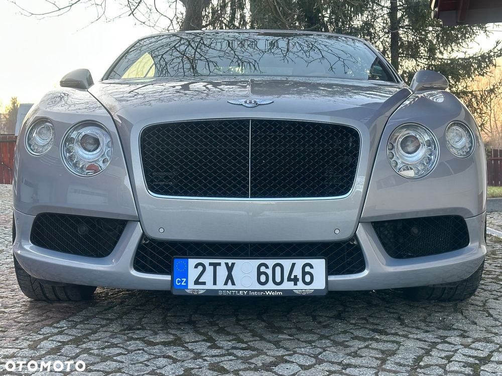 Bentley Continental GT V8 Convertible - 39