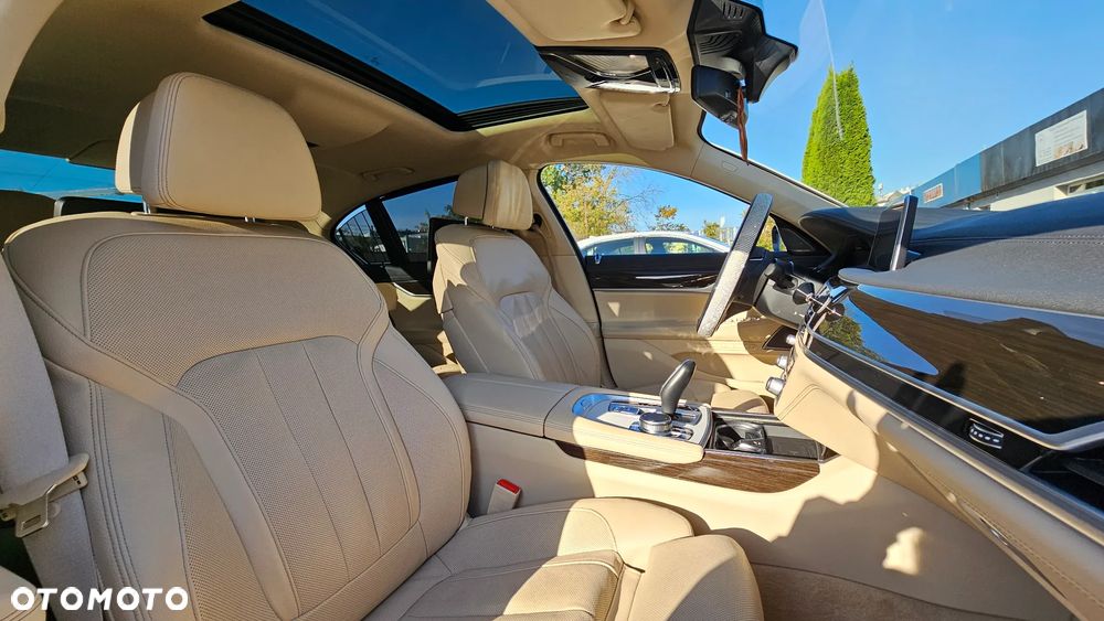 BMW Seria 7 730d xDrive - 5