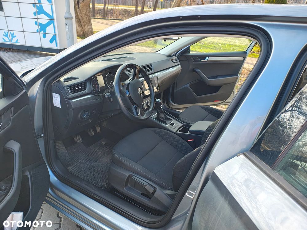 Skoda Superb 1.4 TSI ACT Active - 10