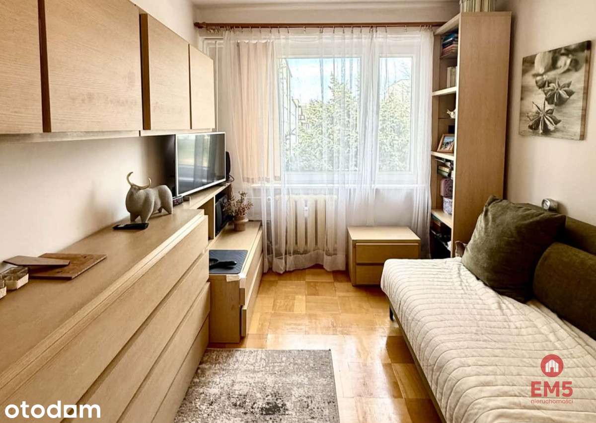Mieszkanie 3-pokojowe na sprzedaż – Centrum August