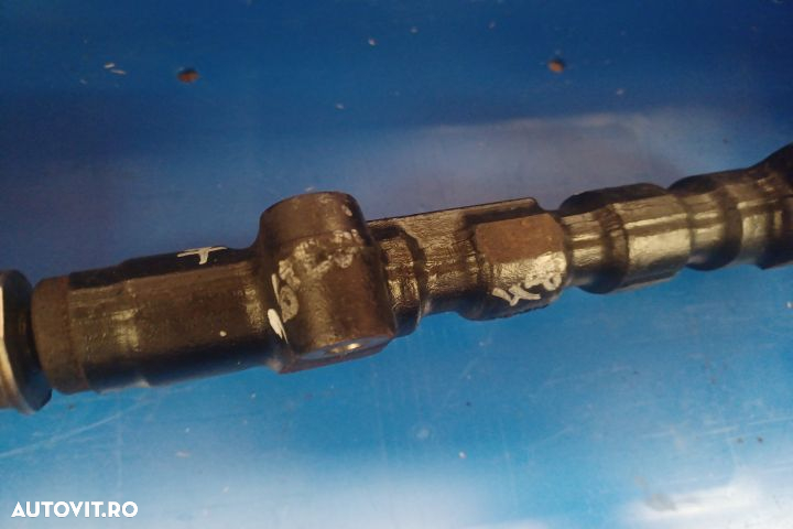 Rampa injectoare 965459 9654592680 709005921 Ford C-Max 1 [2003 - 200 - 2