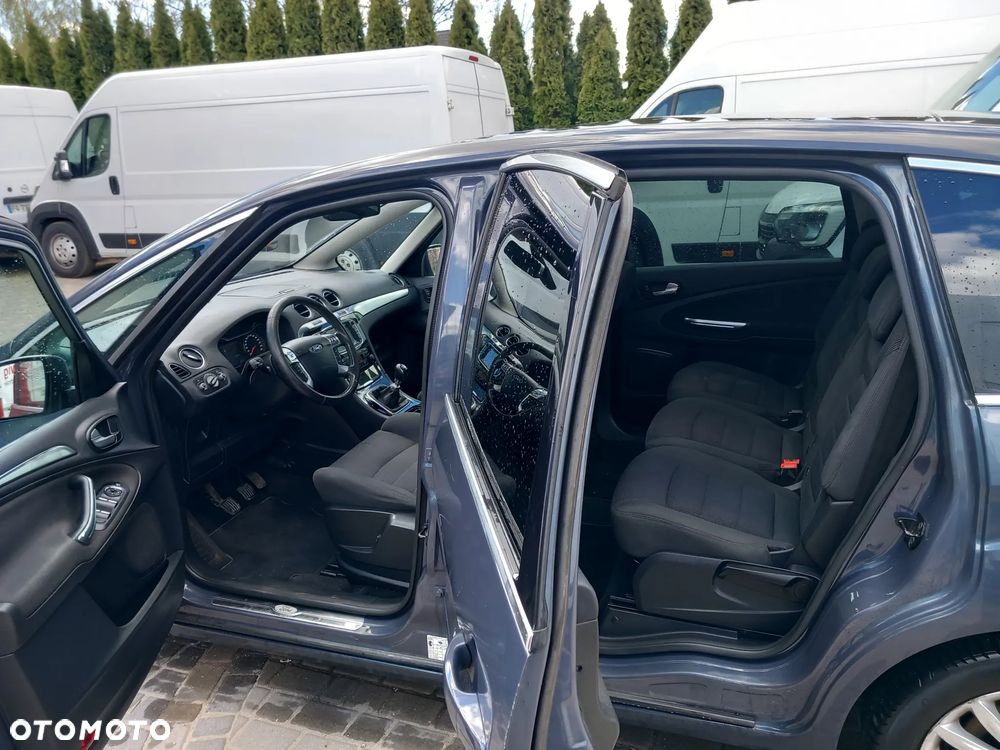 Ford S-Max 2.0 TDCi Titanium - 11