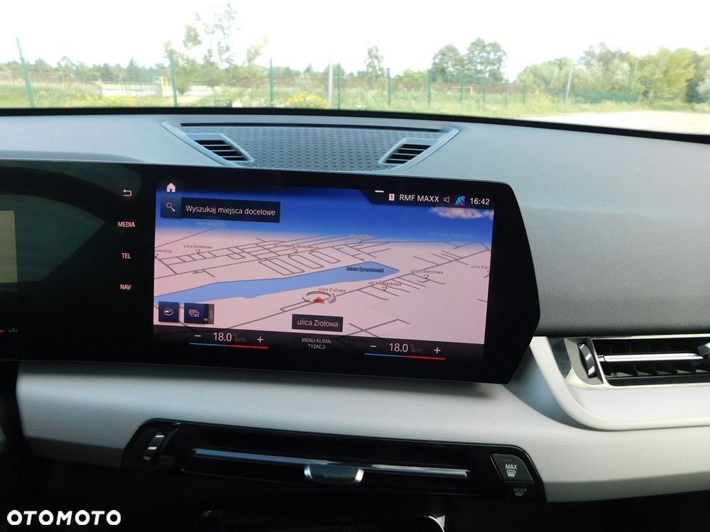 BMW X1 sDrive18d Business Edition - 9