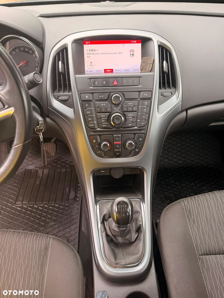Opel Astra - 11