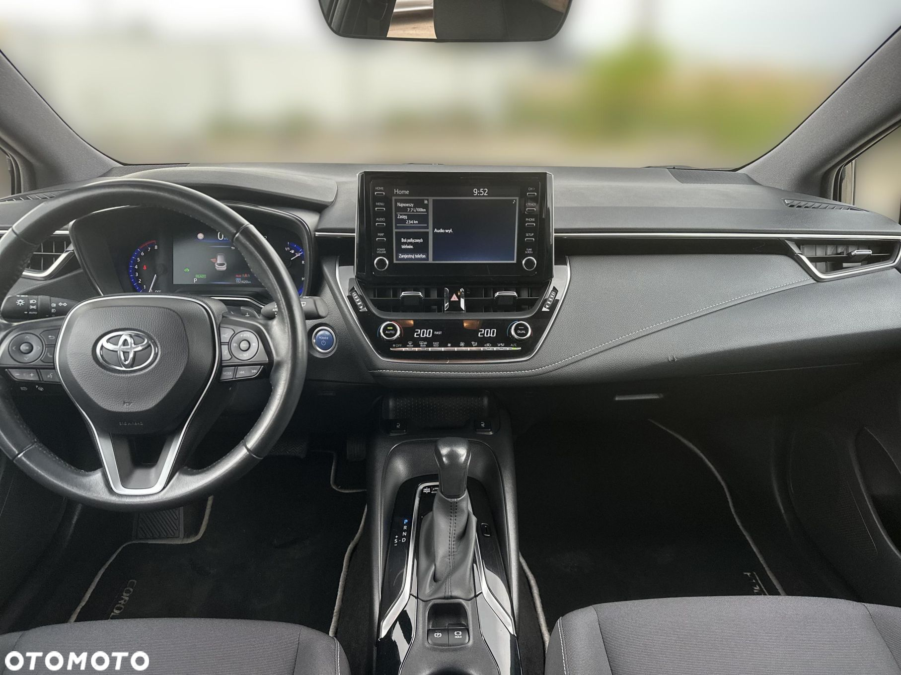 Toyota Corolla 2.0 Hybrid Comfort - 11