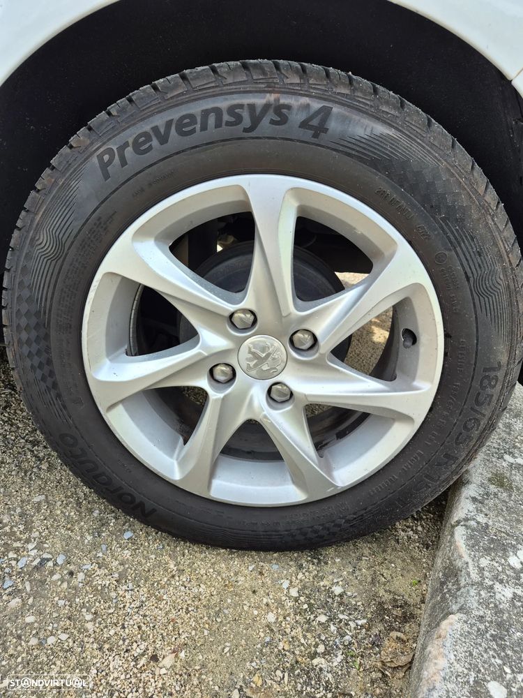 Peugeot 208 1.4 HDi Access - 6