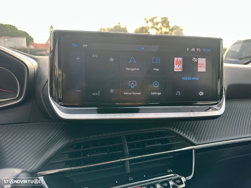 Peugeot 2008 1.2 PureTech Active - 12