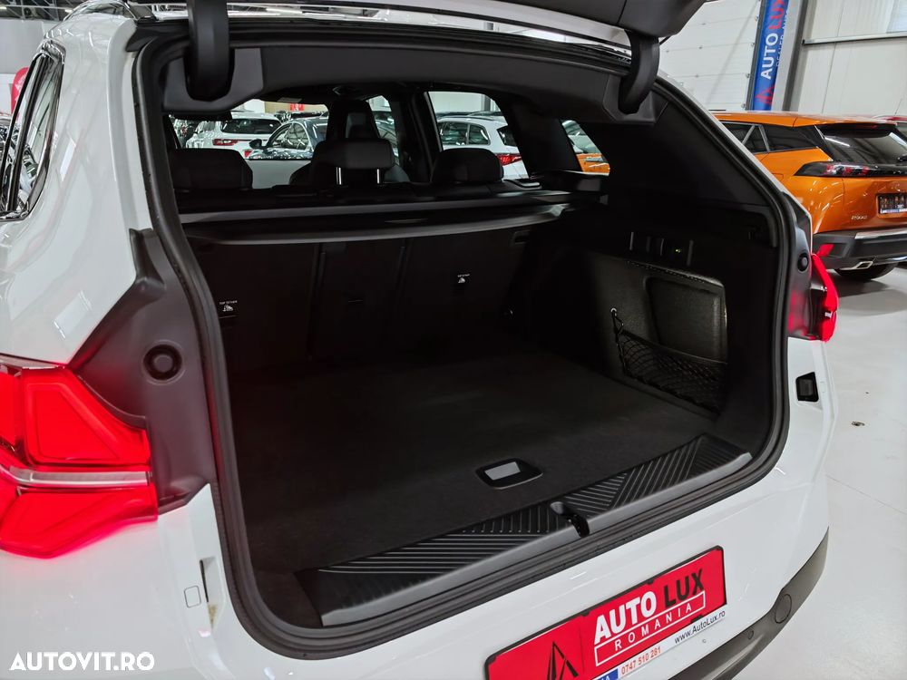 BMW X3 20 xDrive - 38