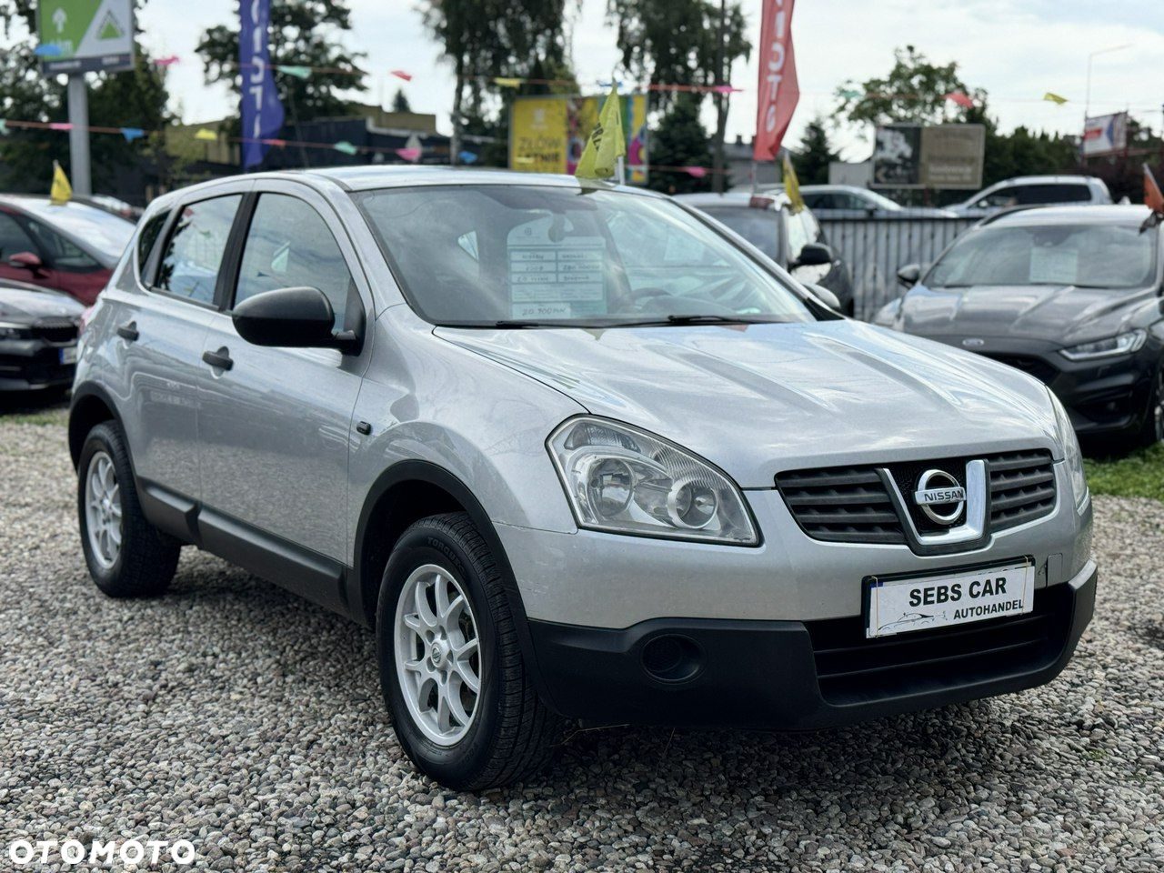 Nissan Qashqai - 2