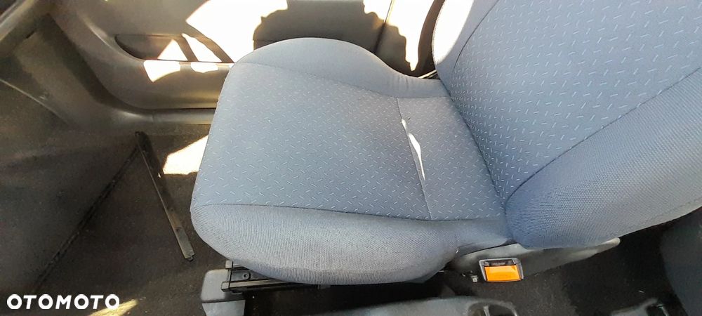 SUZUKI WAGON R+ II FOTEL LEWY KIEROWCY PRAWY PASAŻERA PRZEDNI PRZÓD nr. 2/10 - 4