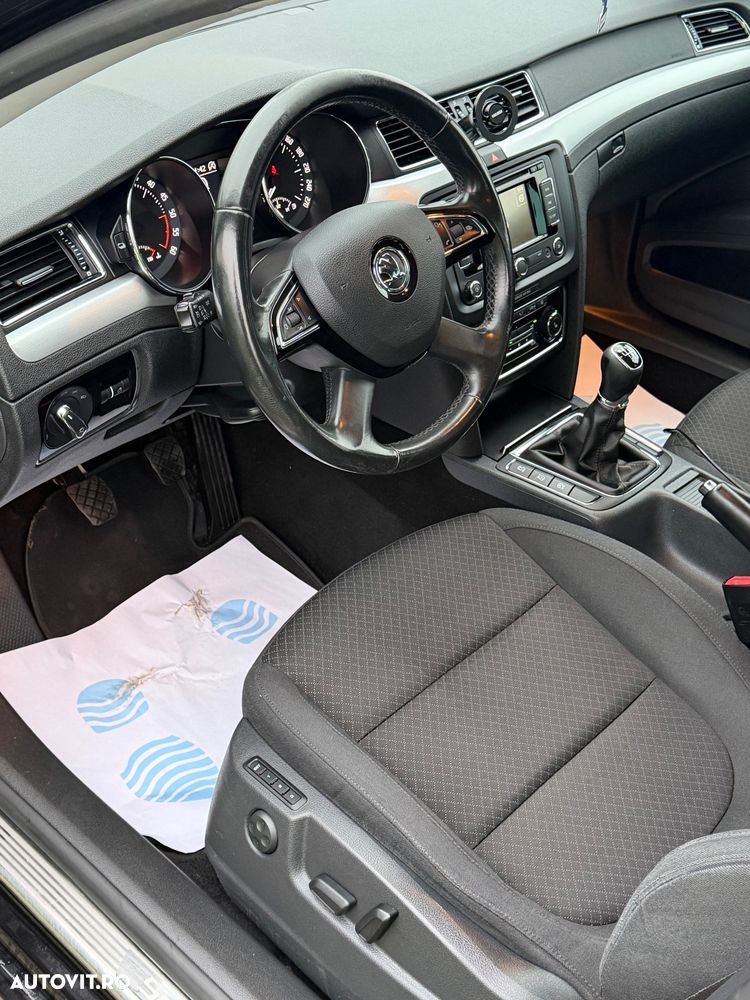 Skoda Superb Combi 2.0 TDI Green tec Elegance - 14