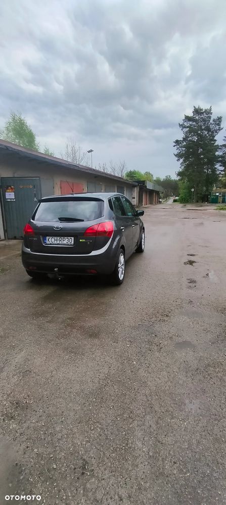 Kia Venga 1.4 CRDi M - 6